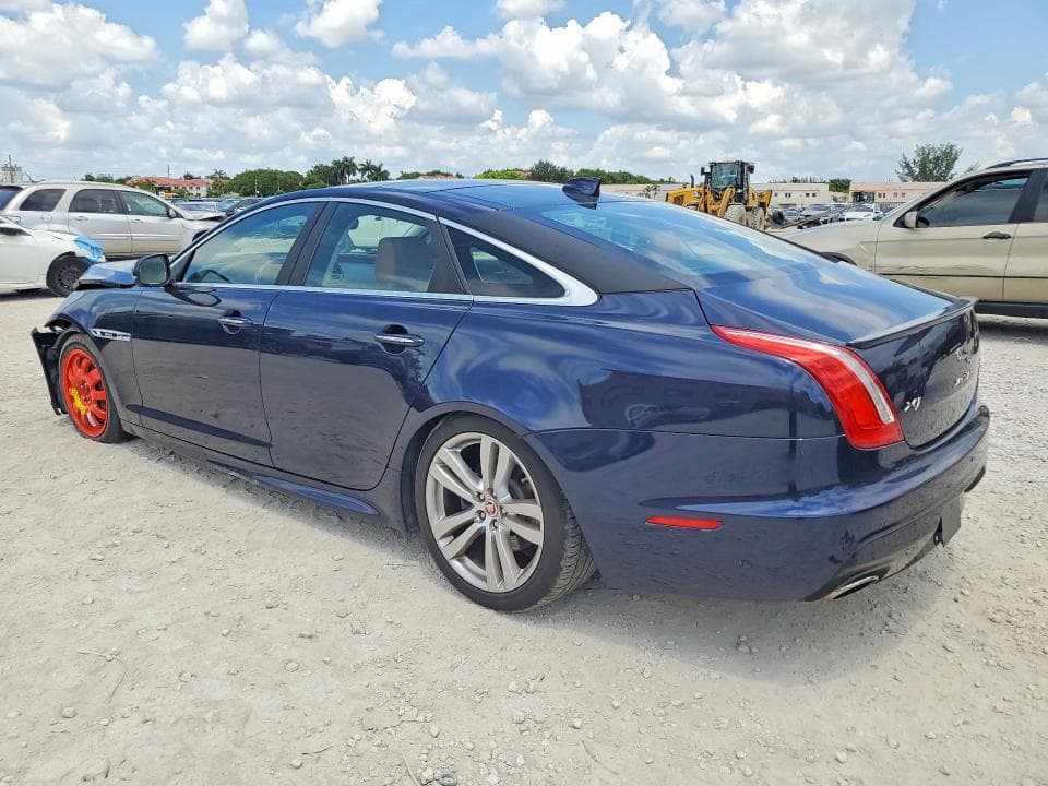 2019 JAGUAR XJ R - SPORT 2