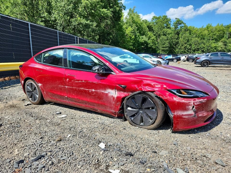 2026 TESLA MODEL 3 4