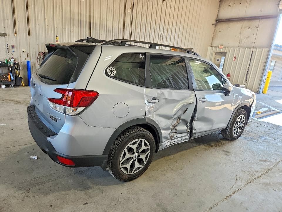 2024 SUBARU FORESTER PREMIUM 3