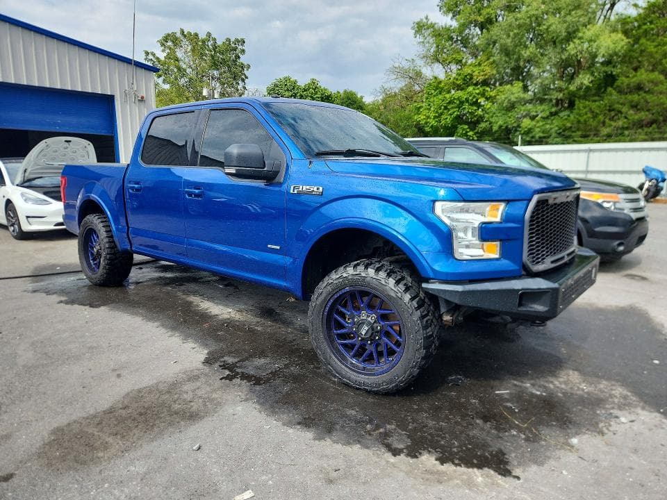 2017 FORD F150 SUPERCREW 4