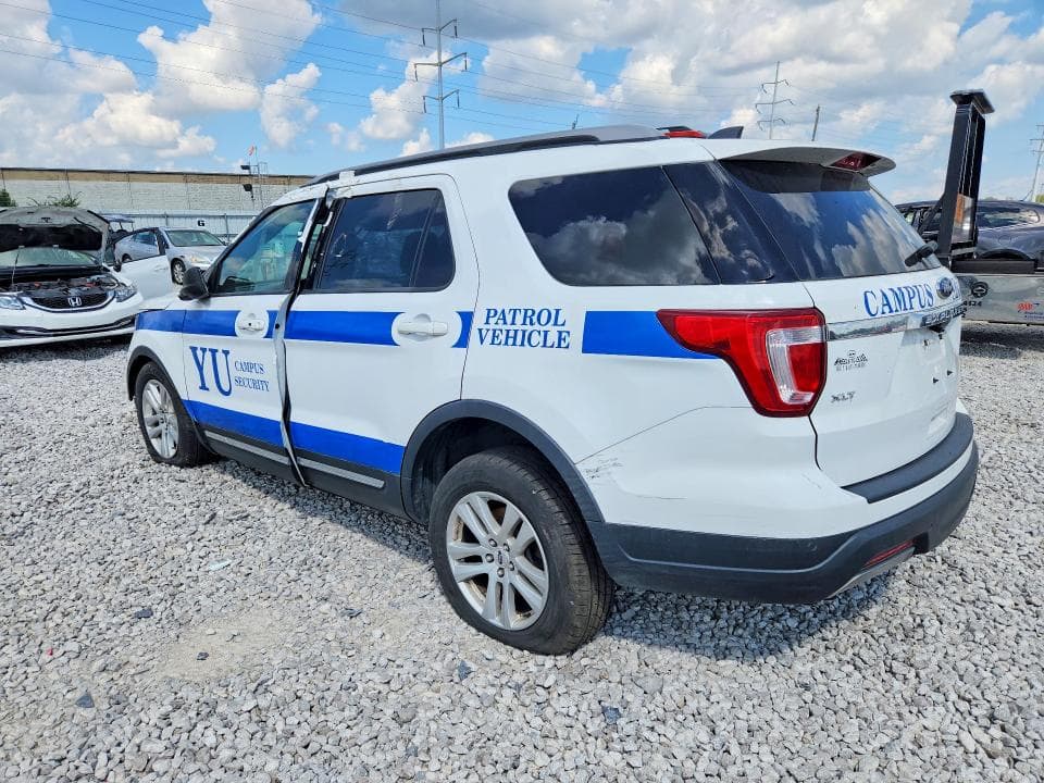 2019 FORD EXPLORER XLT 2