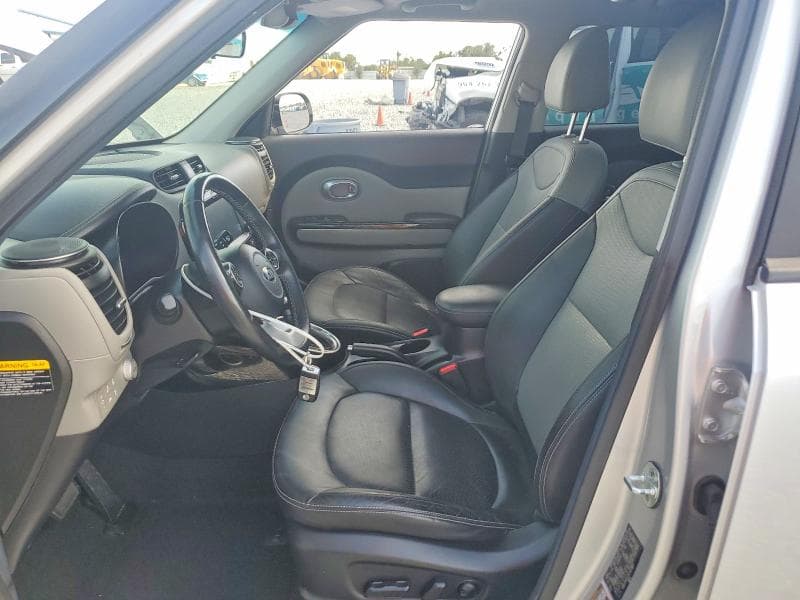2017 KIA SOUL + 7