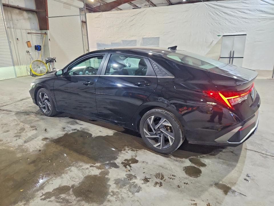 2025 HYUNDAI ELANTRA SEL 2