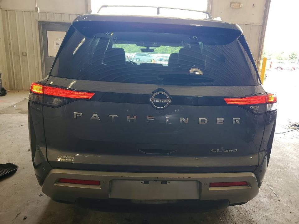 2023 NISSAN PATHFINDER SL 6
