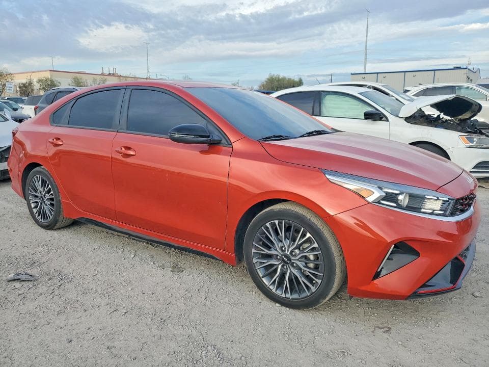 2022 KIA FORTE GT LINE 4