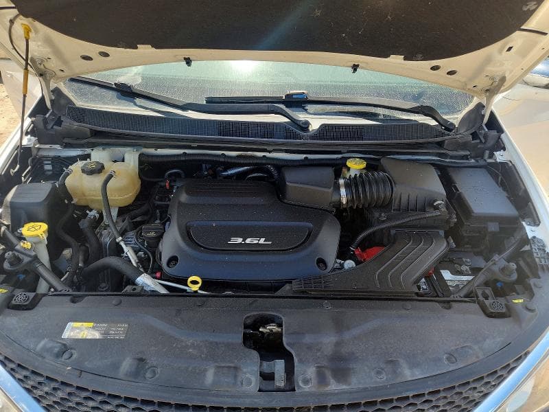 2017 CHRYSLER PACIFICA LIMITED 12