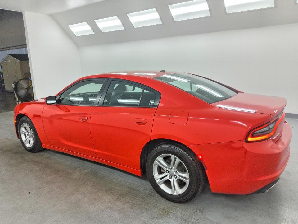 2022 DODGE CHARGER SXT 2