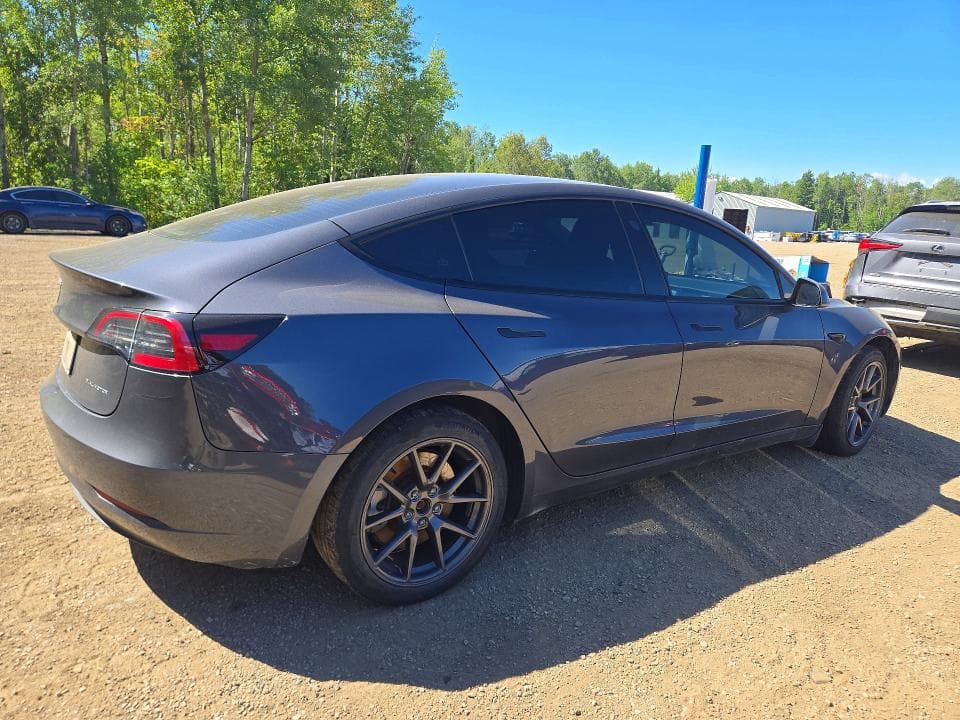 2023 TESLA MODEL 3 3