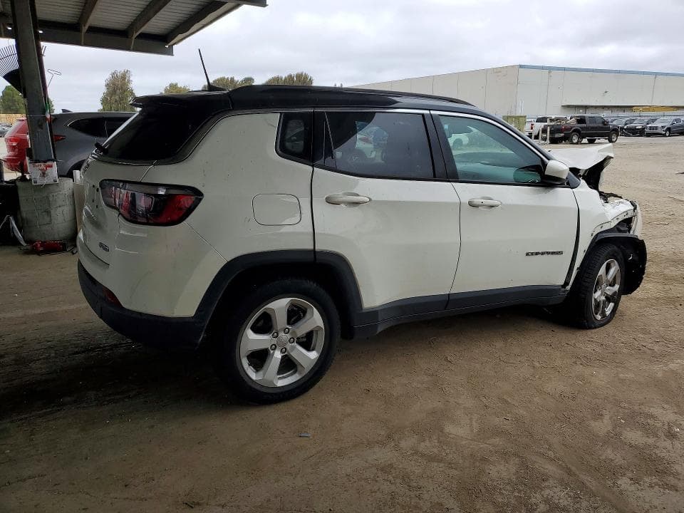 2018 JEEP COMPASS LATITUDE 3