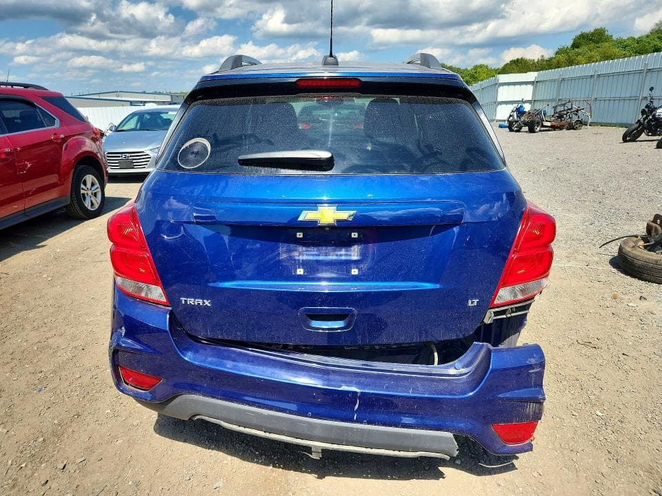 2017 CHEVROLET TRAX 1LT 6