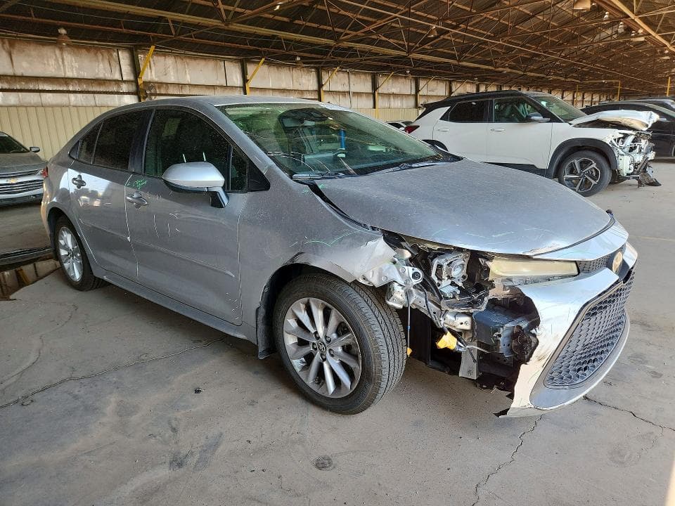 2020 TOYOTA COROLLA LE 4