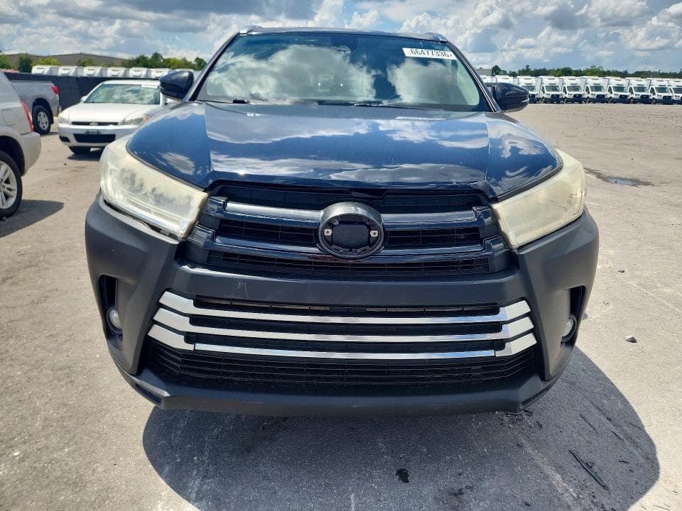 2018 TOYOTA HIGHLANDER XLE 5