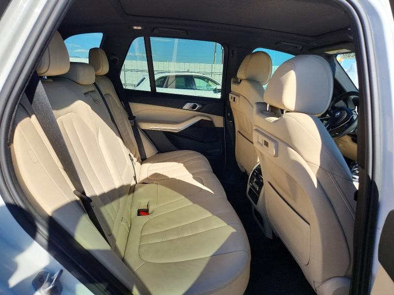 2021 BMW X5 XDRIVE45E 11