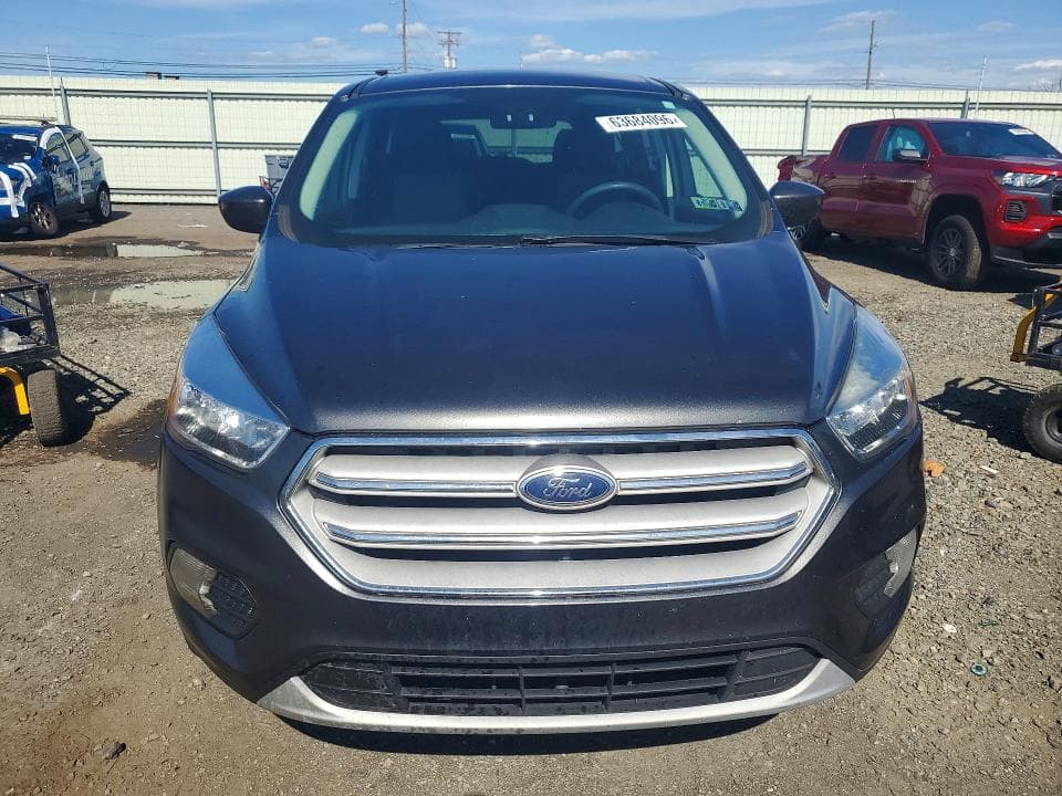 2019 FORD ESCAPE SE 5