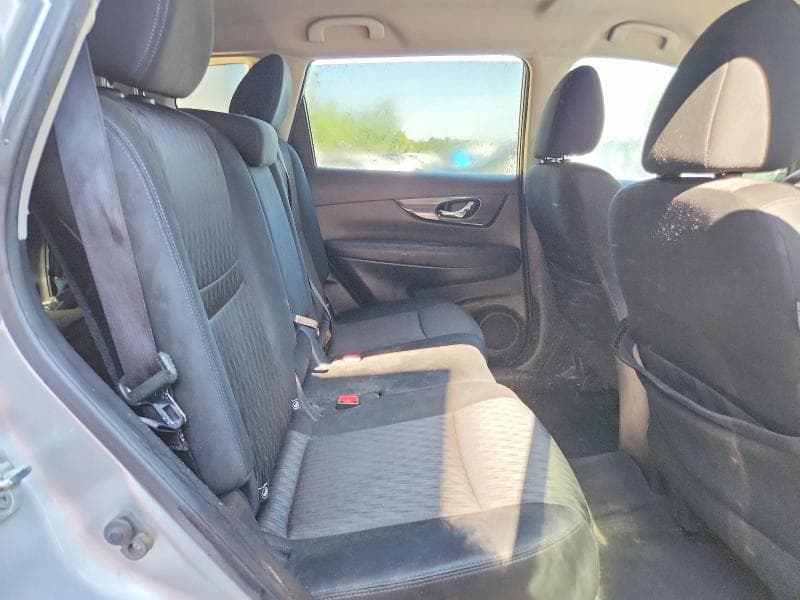 2018 NISSAN ROGUE SV 11