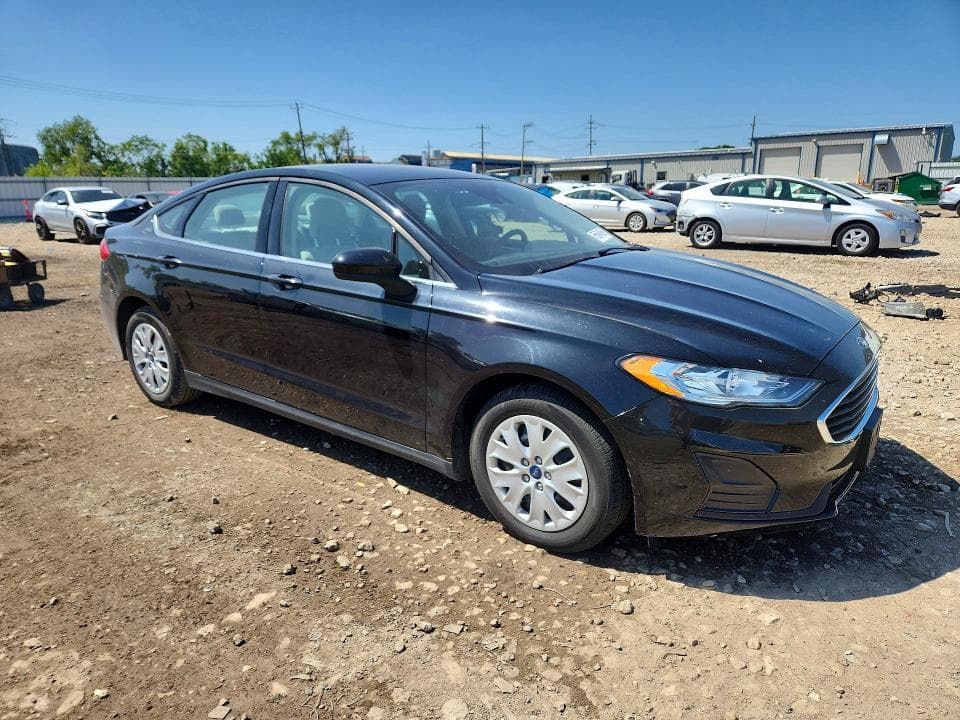 2020 FORD FUSION S 4