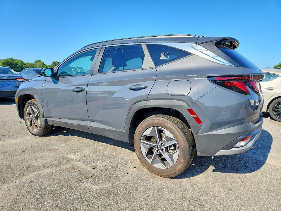2026 HYUNDAI TUCSON SEL 2