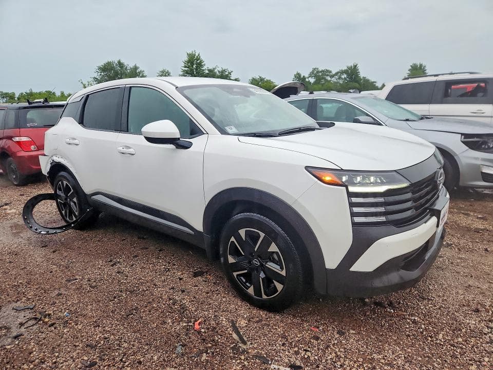 2025 NISSAN KICKS SV 4