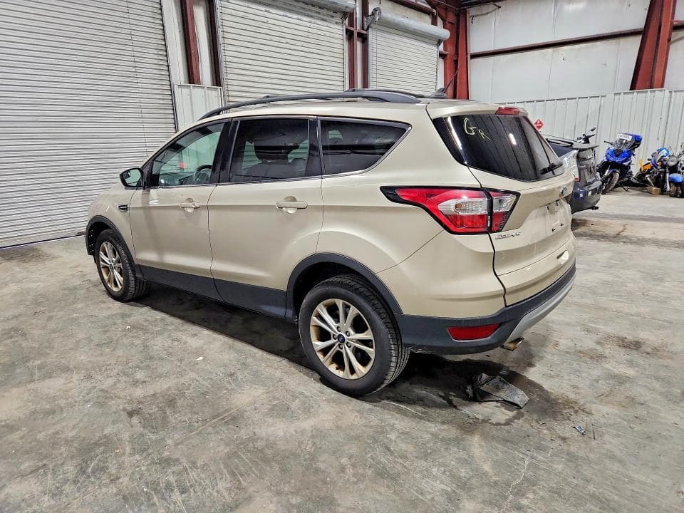 2018 FORD ESCAPE SE 2