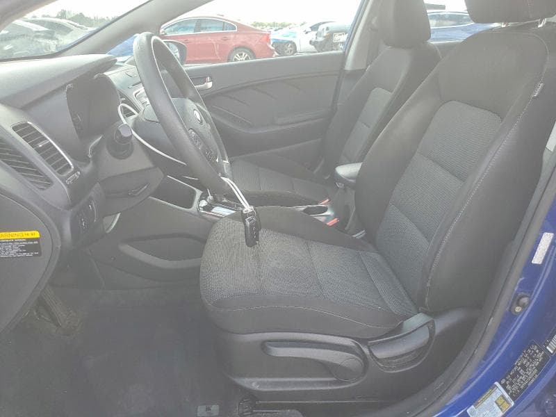 2017 KIA FORTE LX 7