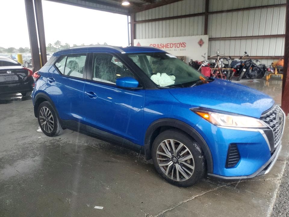 2021 NISSAN KICKS SV 4