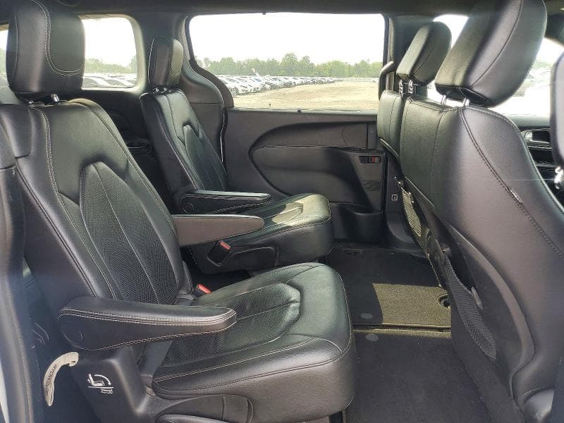 2020 CHRYSLER PACIFICA TOURING L 11