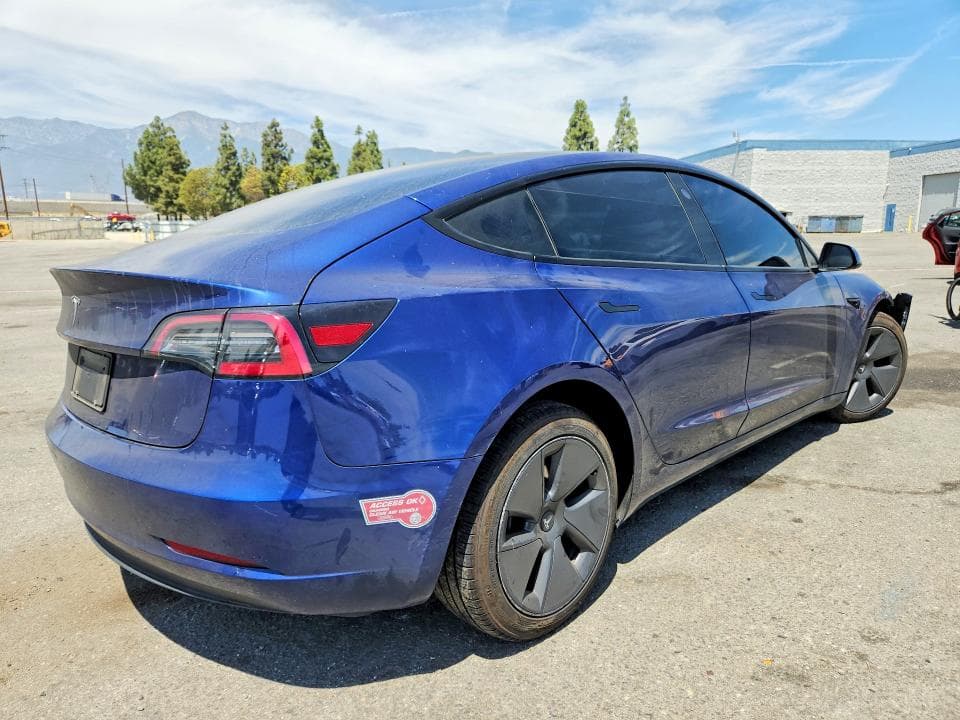 2023 TESLA MODEL 3 3