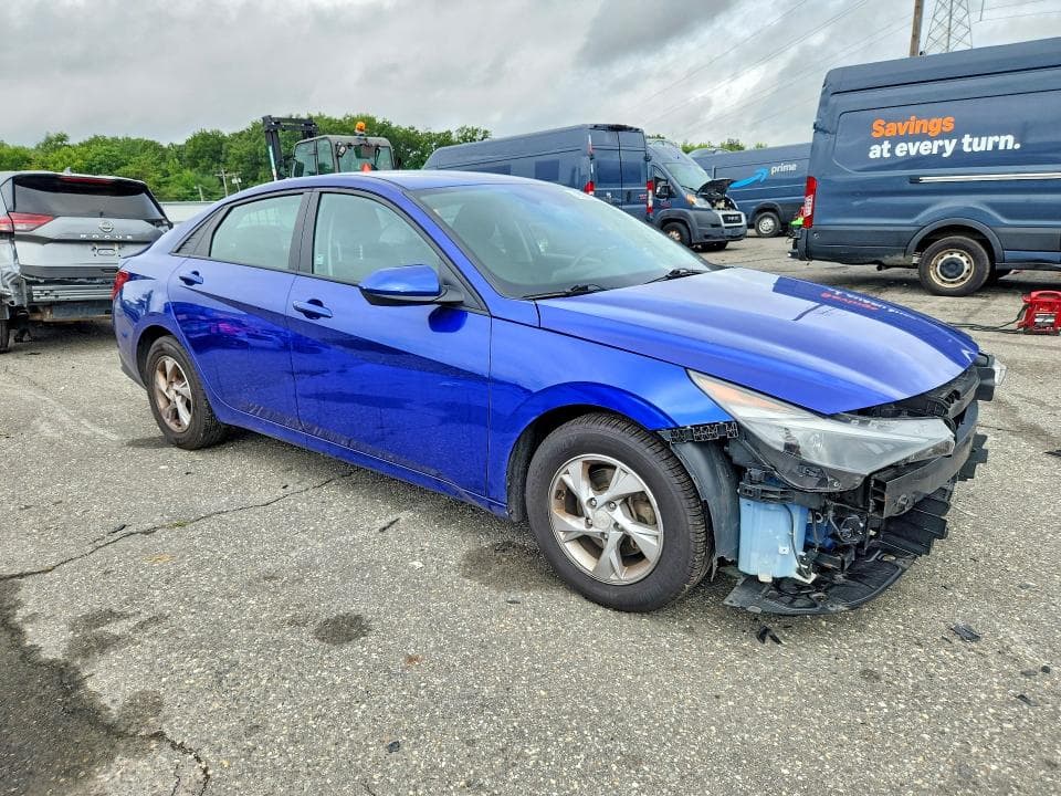2021 HYUNDAI ELANTRA SE 4