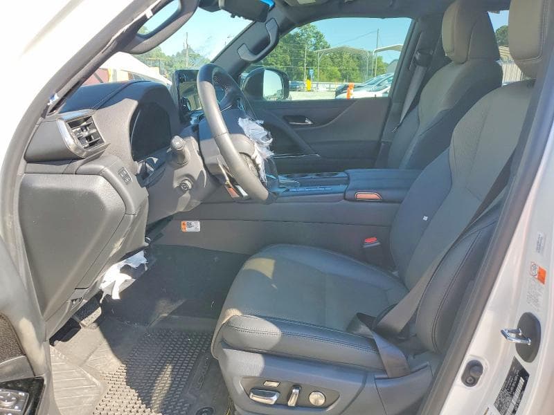 2025 LEXUS LX 700H OVERTRAIL 7