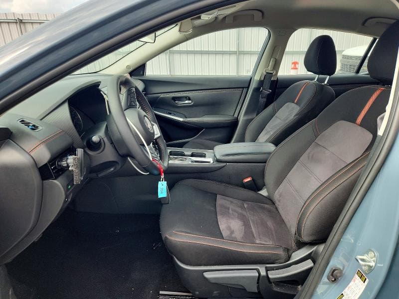 2025 NISSAN SENTRA SR 7