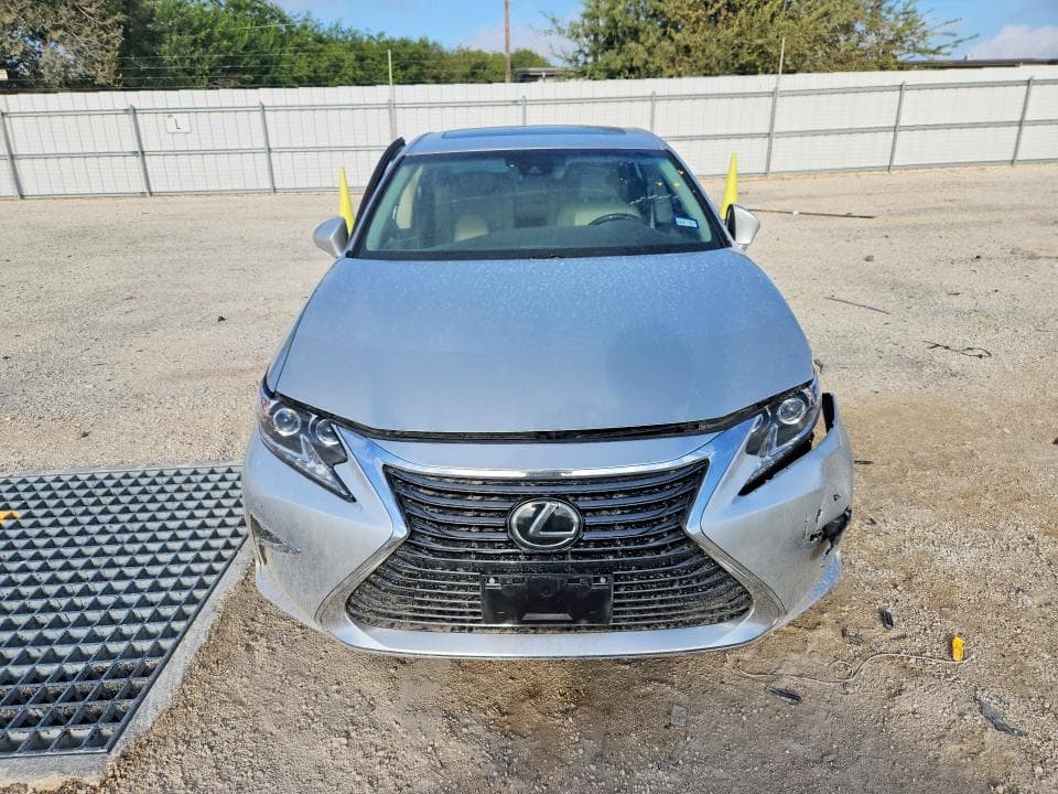 2017 LEXUS ES 350 5