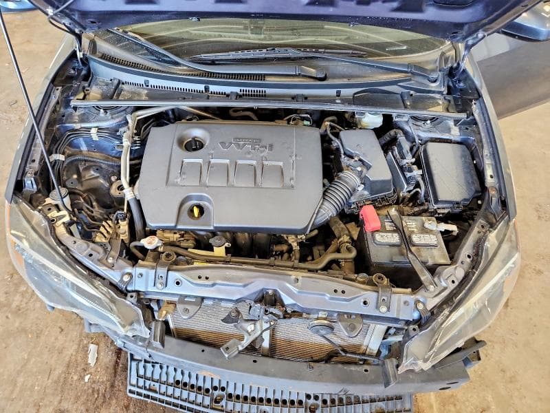 2019 TOYOTA COROLLA L 11