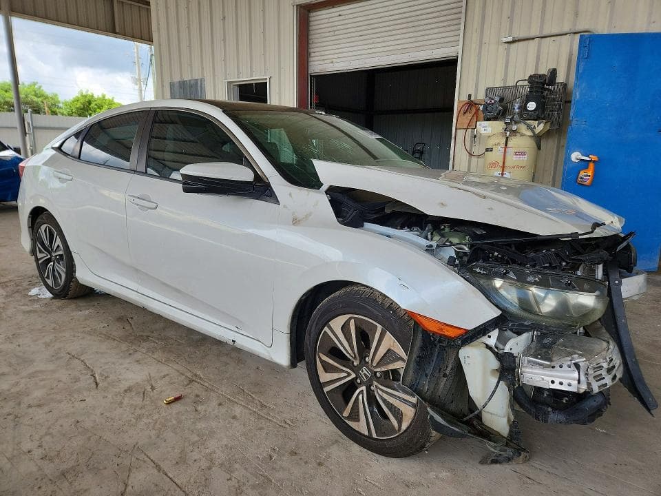 2017 HONDA CIVIC EXL 4