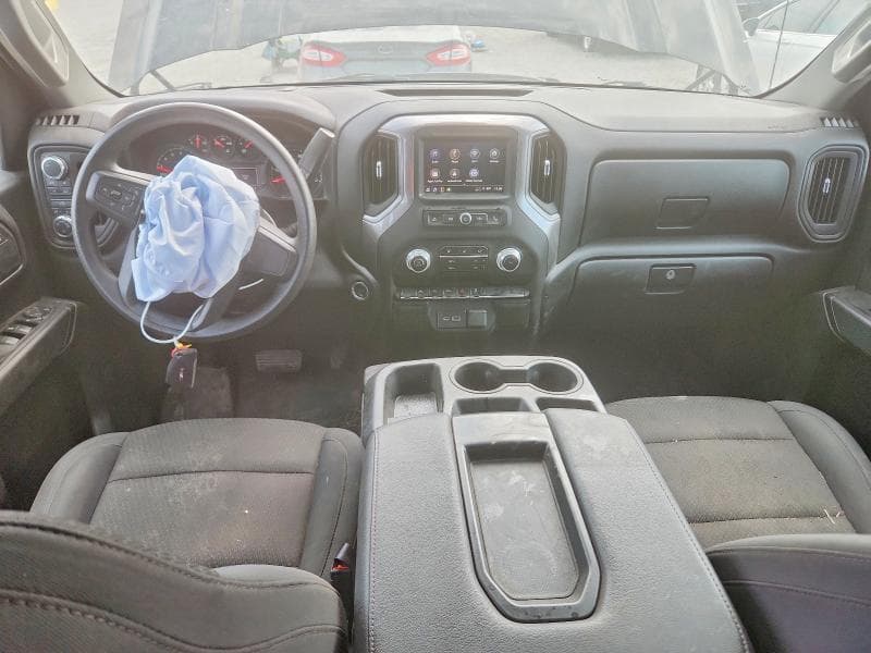 2025 GMC SIERRA K1500 8