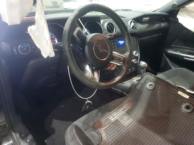2019 FORD MUSTANG 8