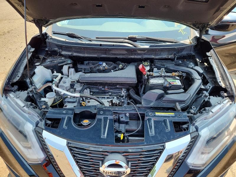 2017 NISSAN ROGUE SV 12
