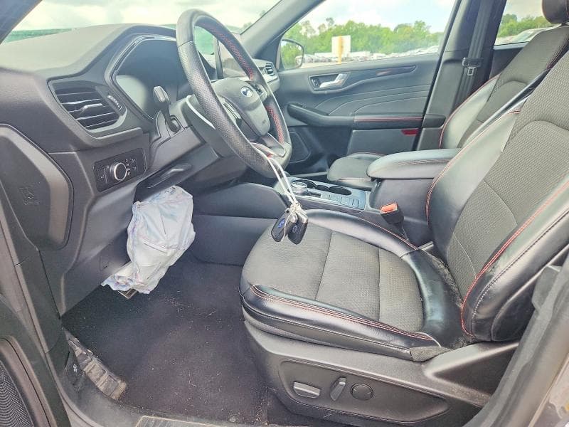 2023 FORD ESCAPE ST LINE 7
