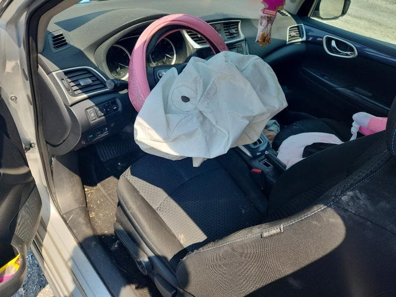 2017 NISSAN SENTRA SR 8