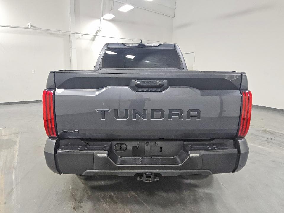 2026 TOYOTA TUNDRA CREWMAX SR5 6