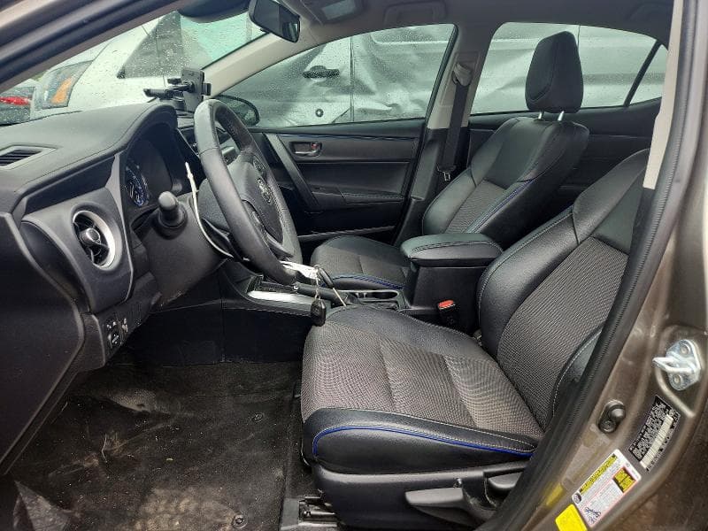 2017 TOYOTA COROLLA SE 7