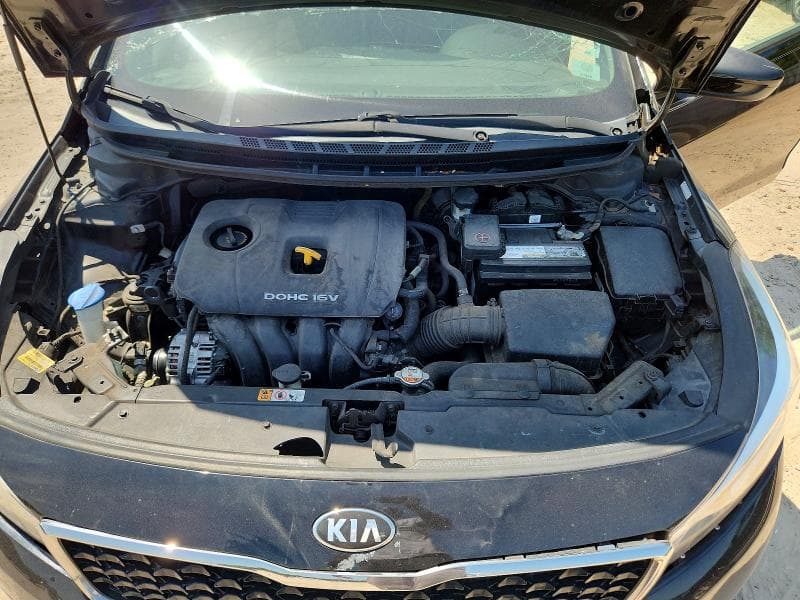 2017 KIA FORTE LX 11