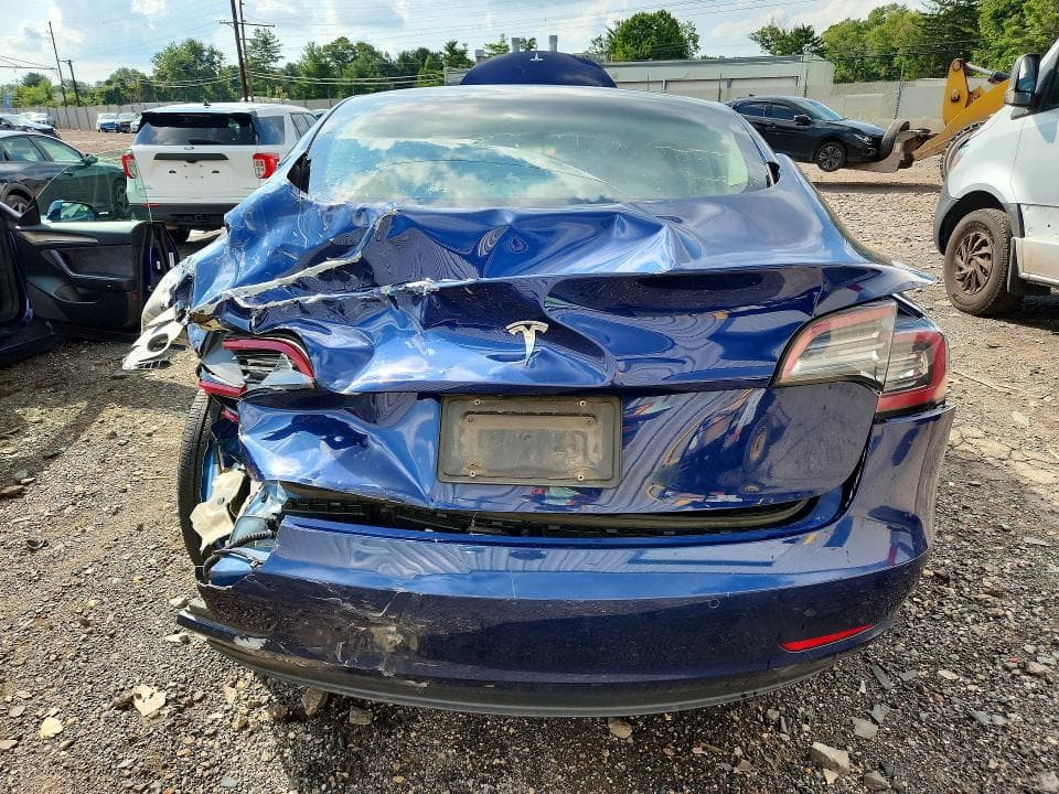 2022 TESLA MODEL 3 6