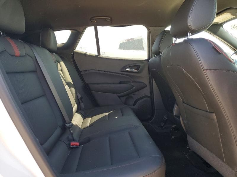2025 CHEVROLET TRAX 2RS 11