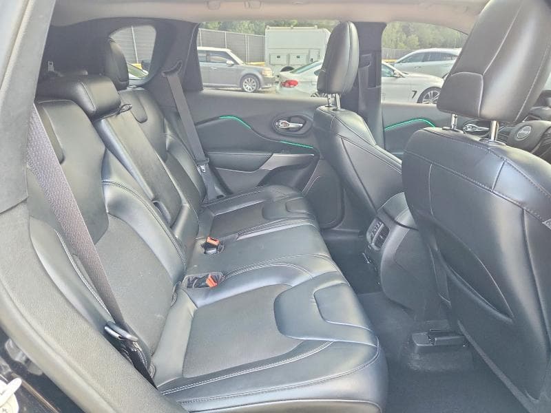 2020 JEEP CHEROKEE LATITUDE PLUS 11