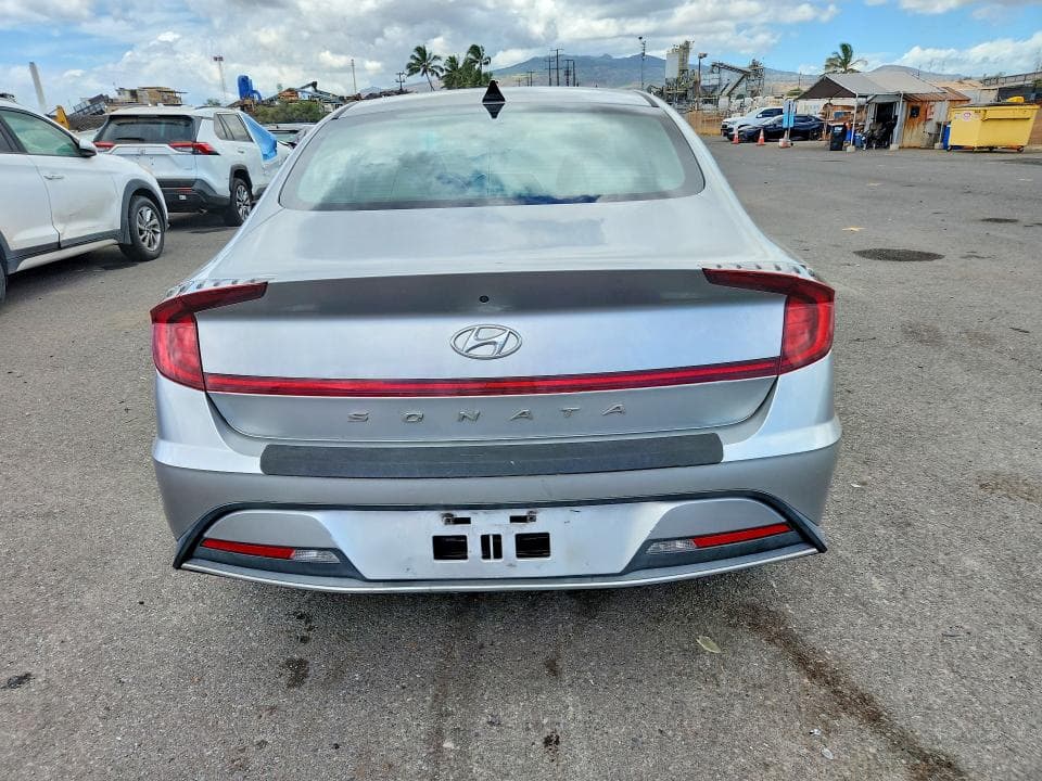 2020 HYUNDAI SONATA SE 6