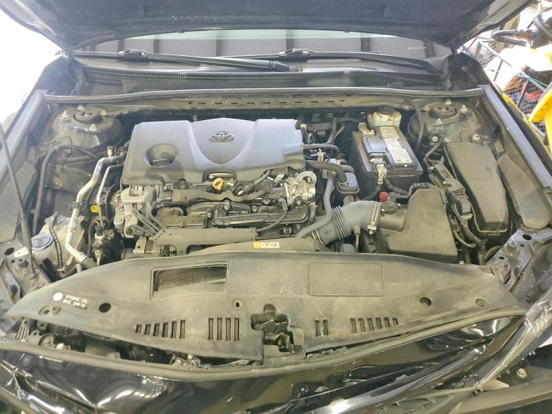 2022 TOYOTA CAMRY SE 11