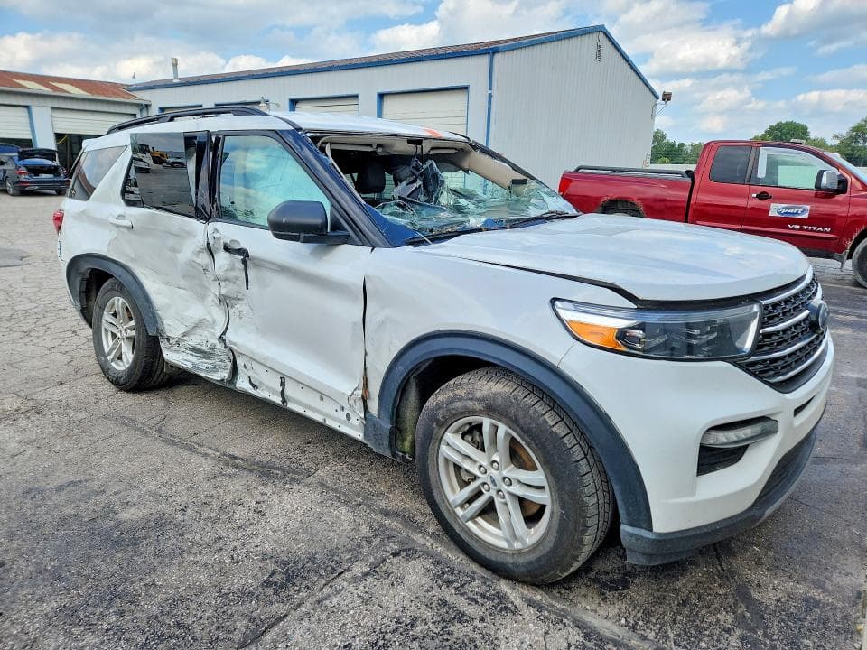 2023 FORD EXPLORER XLT 4