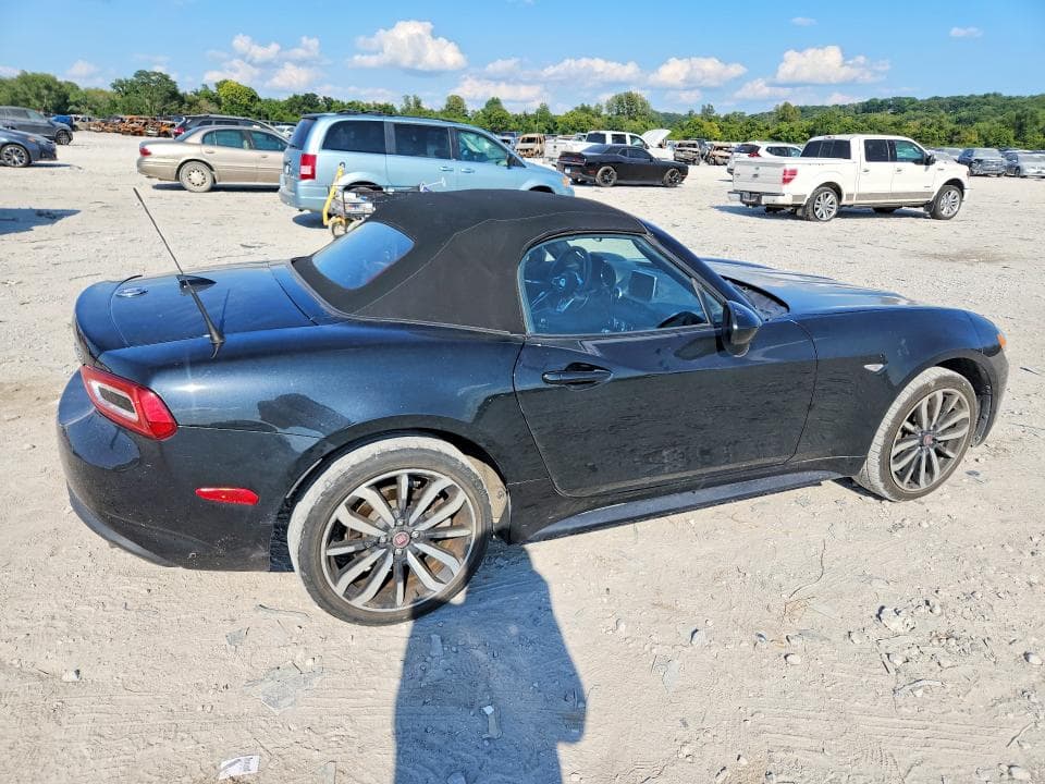 2019 FIAT 124 SPIDER CLASSICA 3