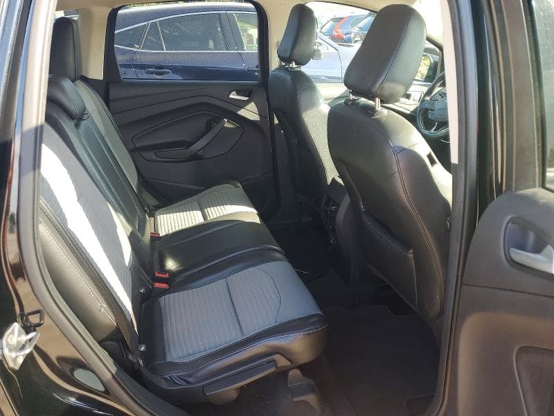 2018 FORD ESCAPE SE 11