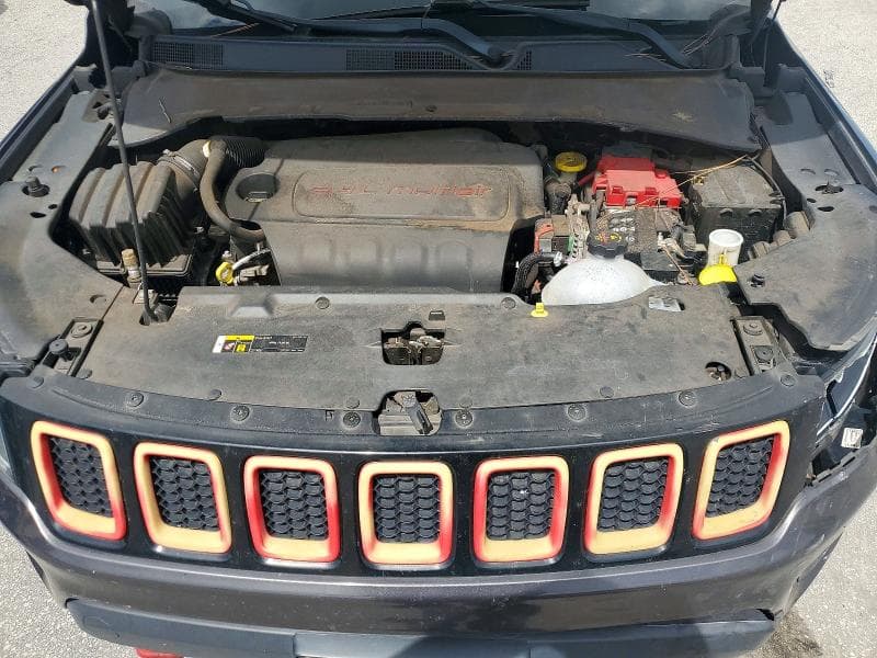 2019 JEEP COMPASS TRAILHAWK 12